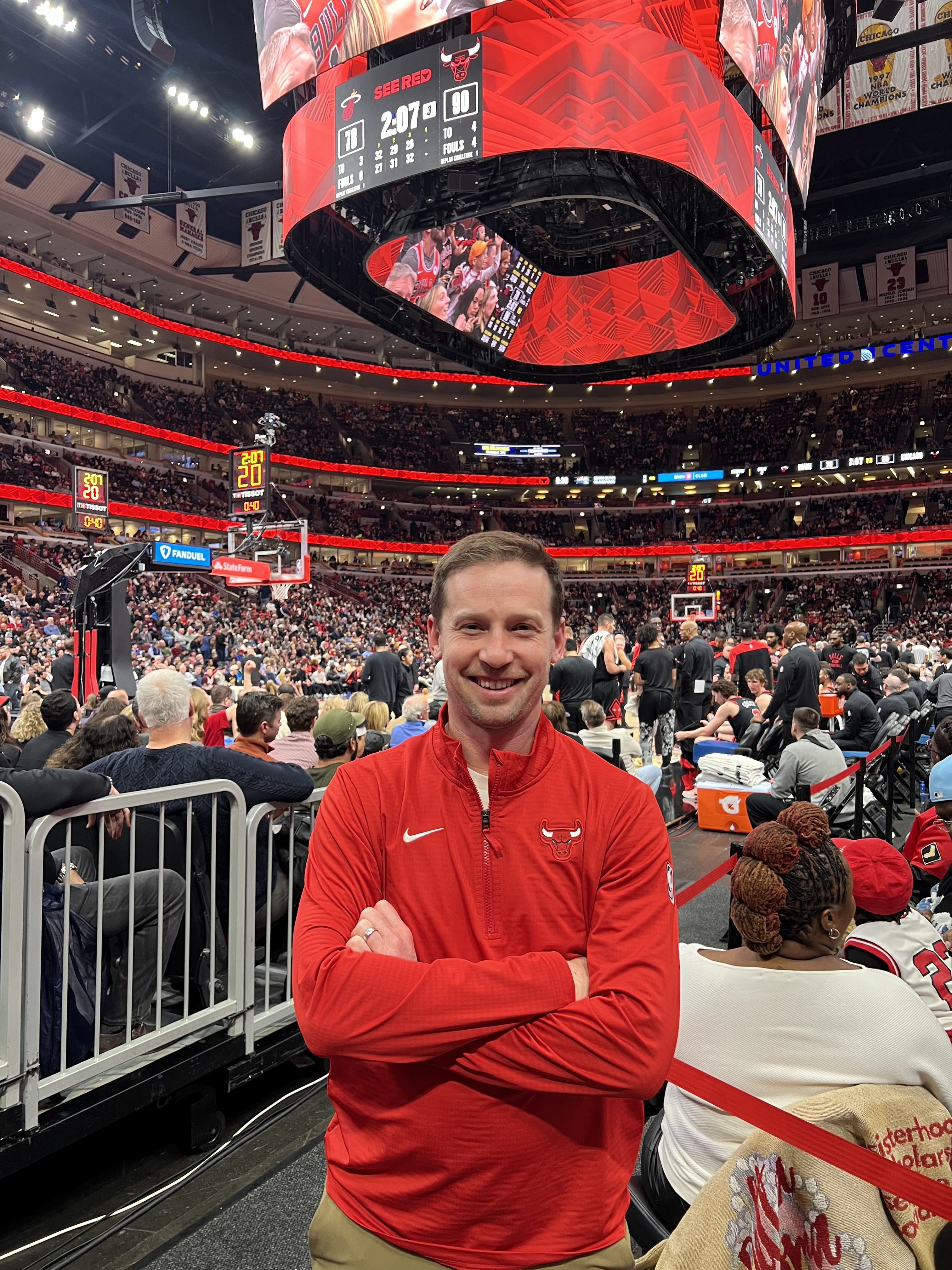 Dr. Jeremy Alland as Chicago Bulls team physician